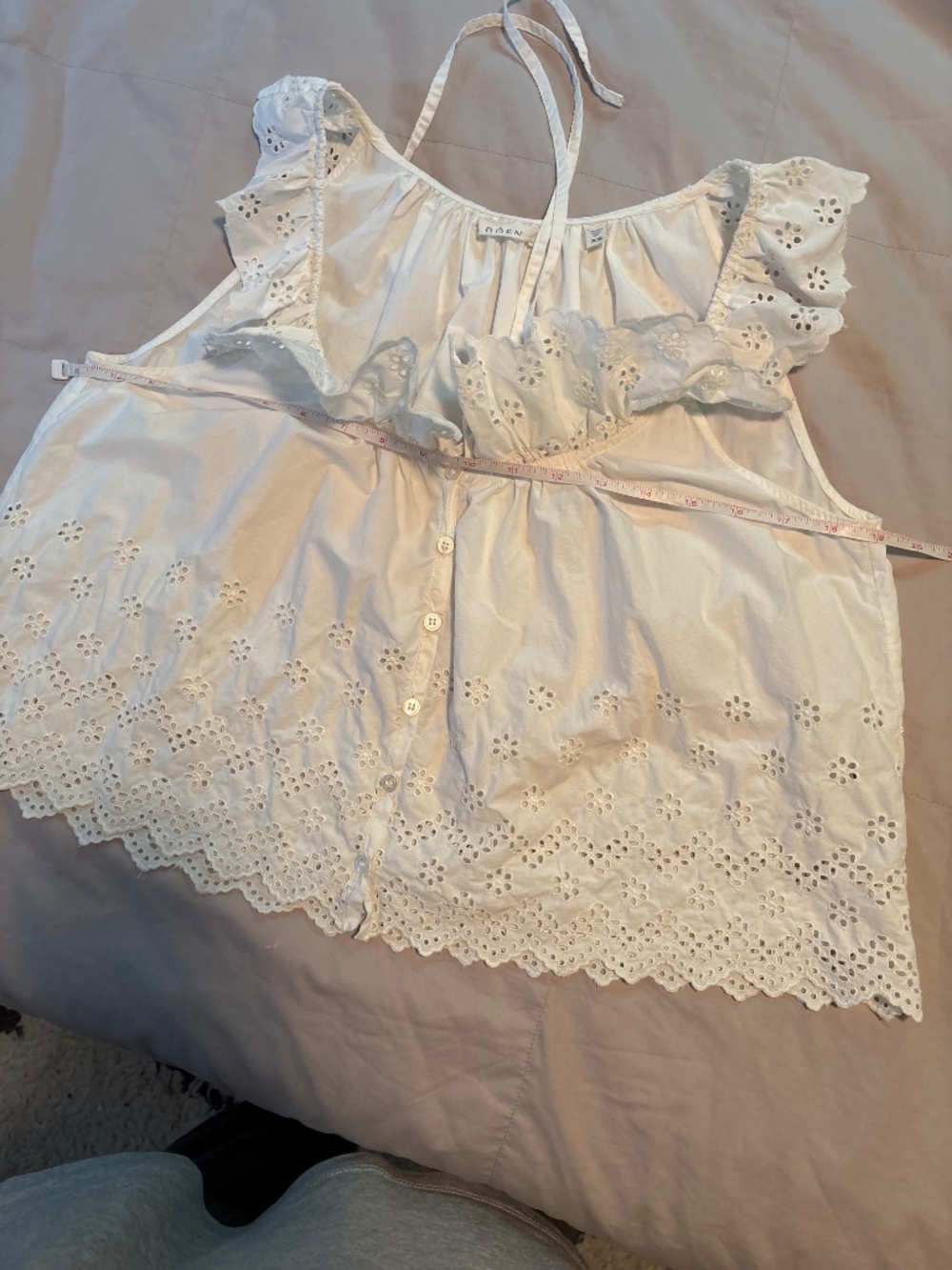 Doen Eyelet Top - Picture 9 of 16